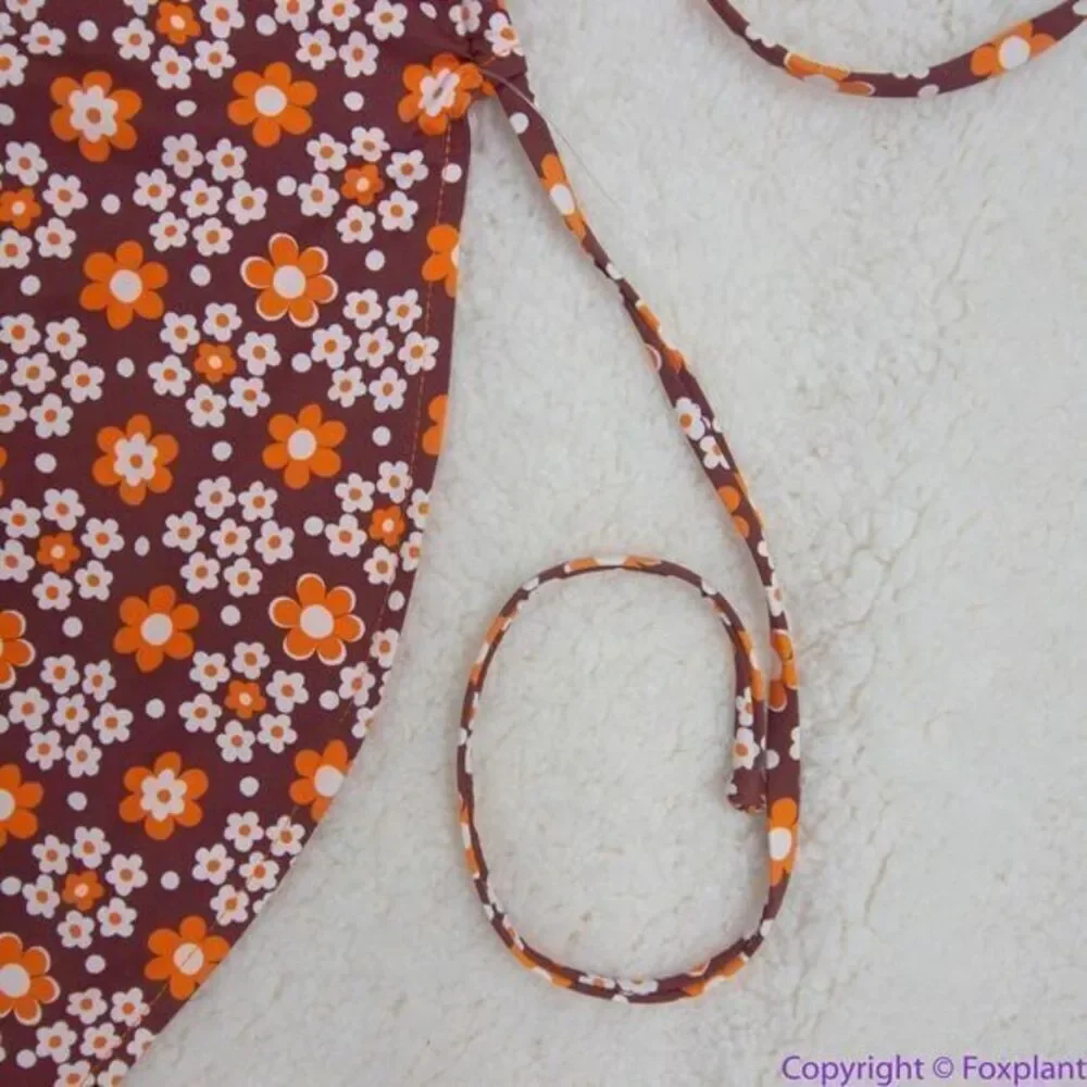 NEW Frankies Bikinis retro Indy floral halter cowl swim top,‎ S